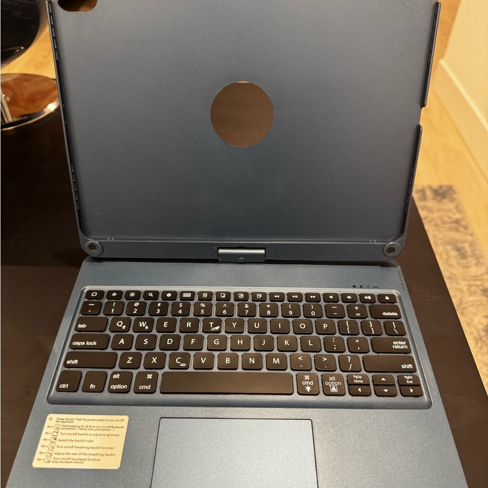 iPad 12.9” 360° Rotating Keyboard Case w/ Trackpad Backlit Keys Silverblue color